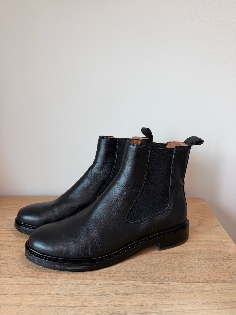 Madewell Black Leather Chelsea Ankle Boots